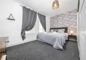 Lady Wilson Apartment by Klass Living Airdrie